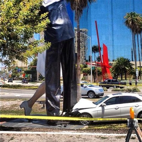 Car Crashed into Unconditional Surrender Statue in Sarasot… Flickr