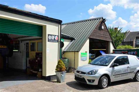 Car Mechanics Servicing MOT Repairs - Green Lane Garage