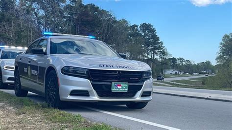 LAURINBURG — A 23-year-old Laurinburg woman was killed Saturday night after the vehicle she was a passenger in was struck by another car in the southbound lane of U.S. 401, according to authorities.. 