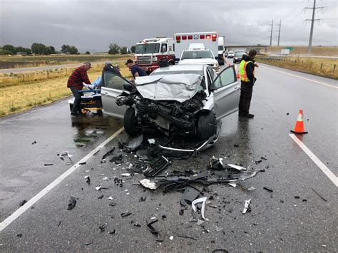 Car accident utah i 15 today. May 24, 2023 · The 2700 North-Interstate 15 intersection in Farr West, photographed Wednesday, May 24, 2023. A crash on I-15 around the location left three dead. 