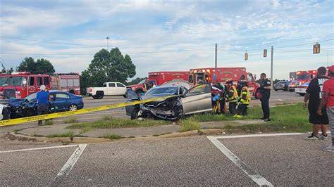 Car crash memphis tn.  Engine and transmission were good before crash.  ...