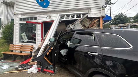 Car crashes into ice cream shop in Gloucester