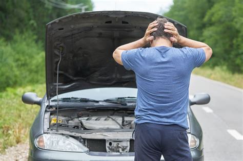 Car problems. Raj. 8, 1444 AH ... Battery degradation is one of the most common problems with hybrid cars. This can cause a decrease in the car's performance and mileage, as well ... 