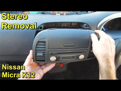 Car radio disassembly instructions - Nissan Micra (K12)