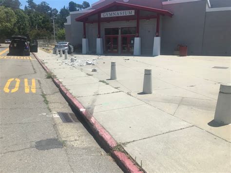 Car thief crashes by San Rafael High School after police chase