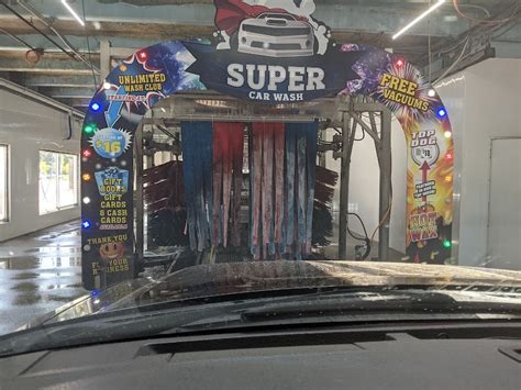 Car wash in novi mi. Service. Aside from our Tunnel wash, we offer 24 hour do-it-yourself coin bays. Four of the coin bays can fit Semi and box trucks. We have 13 FREE vacuums to vacuum out your car plus 5 FREE Mat Cleaners to clean your mats. We also have 5 super Vacuums in the rear of the property that are in operation 24/7 for only $1. 