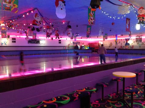 Car-vel skate center leon valley photos. Check out the upcoming event and concert calendar for Car-Vel Skate Center Leon Valley along with detailed artist, ticket and venue information including photos, videos, bios, … 