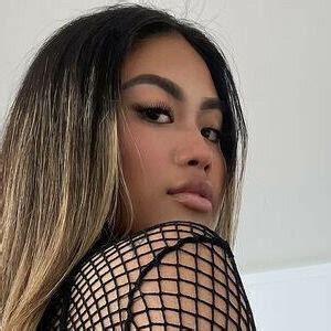Caramelcakexx. caramelcakexx: Nude, OnlyFans & Leaked ️. With no paywall blocking your way, it’s all free for members! From her sultry selfies to tantalizing videos, there’s … 