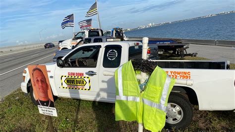 Caravan and memorial held for tow truck driver killed in boat crash near PortMiami