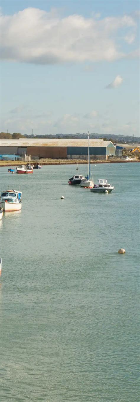 Caravan parks in Shoreham By Sea, Sussex - campsites