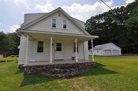 Carbon county homes for sale. Zillow has 681 homes for sale in Carbon County PA. View listing photos, review sales history, and use our detailed real estate filters to find the perfect place. 