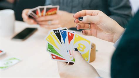 Cardgames. How to play: Older children can use the whole deck of 52 cards, but younger children may want to use fewer cards. Make sure the deck you use is made up of pairs. Shuffle and spread cards face down on a table between the players. Cards can be laid in a random pattern or in a grid. 