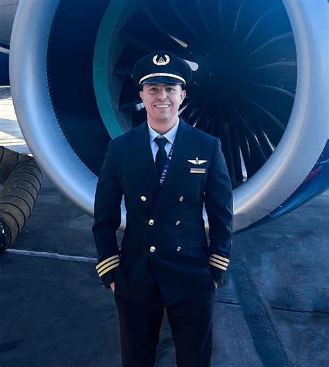 Career As A Commercial Pilot