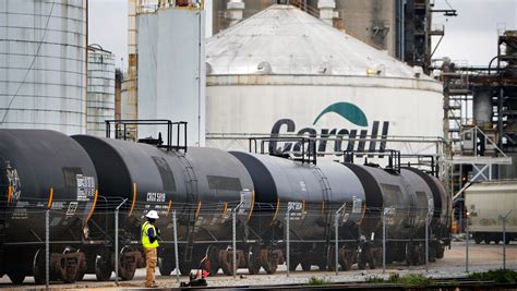 Cargill cedar rapids. The council's approval in December on rezoning and amending the future land use map gave Cargill the green light to build a 12-track, 200-car rail yard despite some Cedar Rapids residents ... 