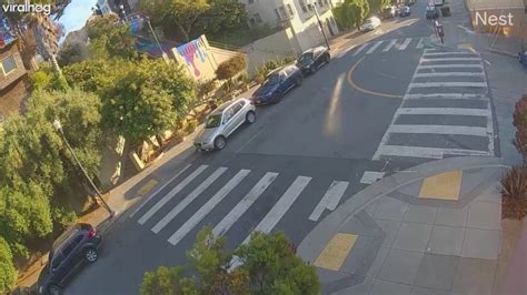 Carjacking reported in area right before car flew off Sanchez Street Stairs in SF