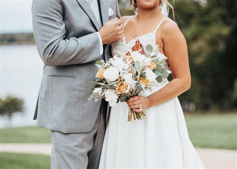 Carley Jean WEDDING FLORIST (@carleyjeansfloral) - Instagram