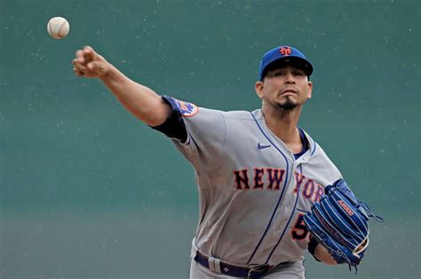 Carlos Carrasco allows 6 ER in start, Mets get swept by Royals after 9-2 loss