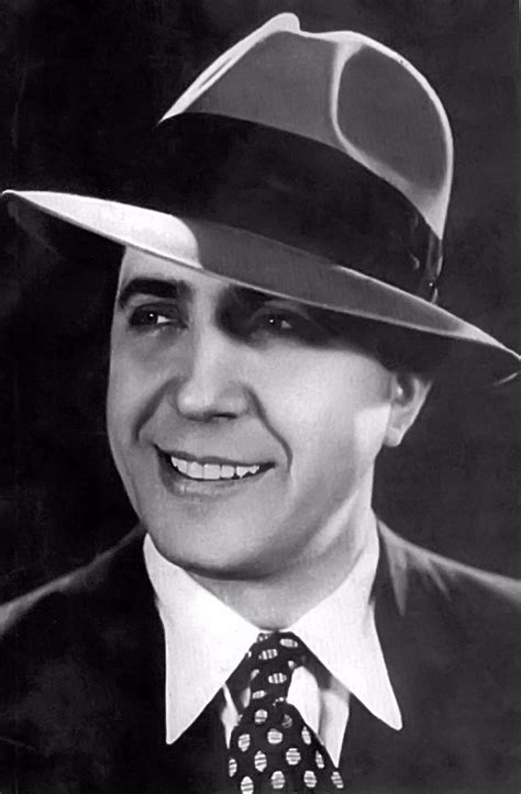 Carlos Gardel - Wikipedia
