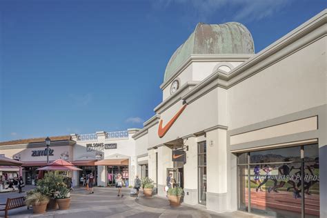 Carlsbad Premium Outlets is located off Interstate 5 between Palomar Airport Rd. and Cannon Rd. Just 30 minutes north of downtown San Diego and 45 minutes south of Orange County. From I-5 North: Take I-5 South, exit Palomar Airport Rd. and turn left to head East. 1/2 block east of I-5, turn left at the first stop light onto Paseo del Norte.. 