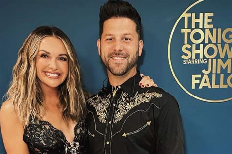 Cary Pearce Rumored To Be Dating Her Drummer. Could romance be in the air for Carly Pearce and her drummer B.C. Taylor? On Sunday (July 23), Pearce posted a carousel of shots from her latest show-related travels, including a photo of herself and Taylor looking cozy, with his hand on her knee. A second shot, shared in her Instagram Stories .... 