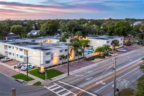 Carlyle flats tampa. Carlyle Flats Apartments. 227 South Armenia Ave, Tampa, Florida, 33609. 813-304-2776. One Month RENT FREE on select apartments! Apply Today for $1. $1799 - $2049. … 