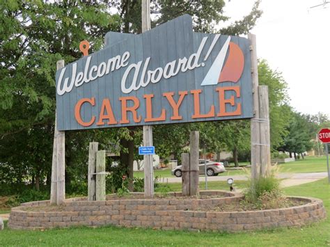 Carlyle illinois. Carlyle Lake Photo Album. Virtual Tour. Explore Carlyle Lake in Illinois with Recreation.gov. Water-oriented outdoor recreation opportunities including camping, picnicking, swimming, boating, fishing, and hunting. Expecially attractive to sailboaters. 
