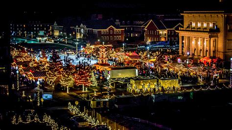 Carmel christmas market. Updated: Oct 31, 2023 / 12:58 PM EDT. CARMEL, Ind. — A nip is in the air which spells not just the return of winter, but the return of Carmel’s Christkindlmarkt which debuts a new … 