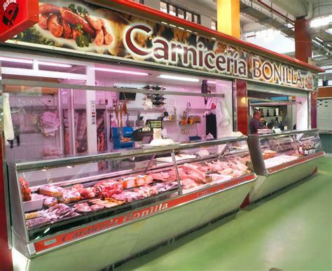 Carniceria - Learn the Spanish words for different kinds of meats, cuts, sausages and menudencias in Mexico. Find out how to order meat like a local and discover dishes to make your mouth water. See more