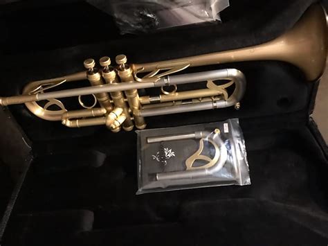 Carol Brass CTR-7660L-GSS-Bb-SL Reverb