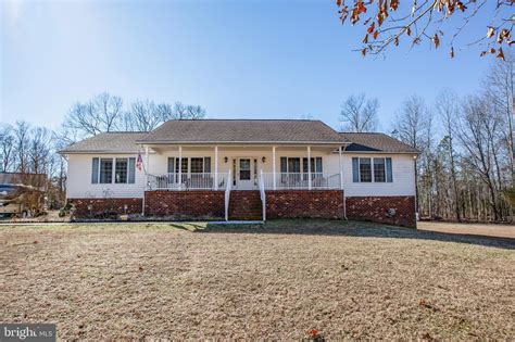 Caroline county homes for sale. Recommended. Explore Similar Mobile Homes Within 2 Miles of Caroline County, MD. $180,000. 3 Beds. 2 Baths. 1,568 Sq Ft. 116 Blackberry Cir, Marydel, DE 19964. 3 BR/2 BA doublewide on a permanent foundation. Situated on … 
