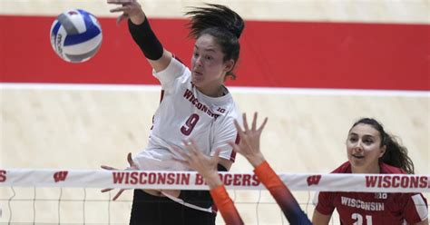 Caroline Crawford officially is a member of the University of Wisconsin volleyball team. That means that coach Kelly Sheffield now can comment on the 6-foot-3 middle blocker who is transferring to UW after two seasons at Kansas.. 