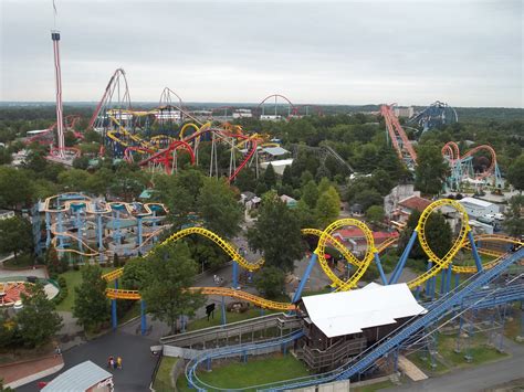 Carowinds north carolina. Things To Know About Carowinds north carolina. 