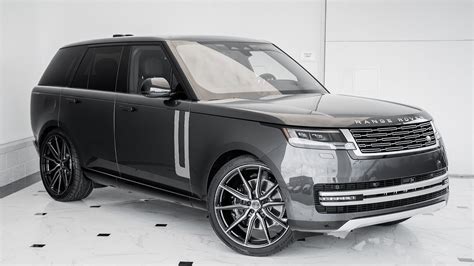 Carpathian Grey Range Rover 2023