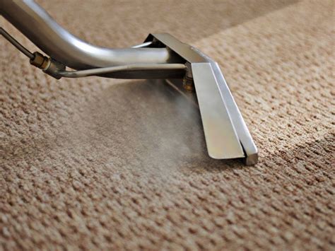 Carpet cleaning tips. Mar 4, 2024 · Remove furniture and anything else on the carpet. Vacuum the area to pick up loose dirt. Pretreat stains that will need extra attention (and remember to do a color test before using a new cleaning ... 