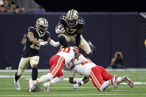 Carr throws TD pass in Saints debut; rookie O’Connell leads Raiders to win