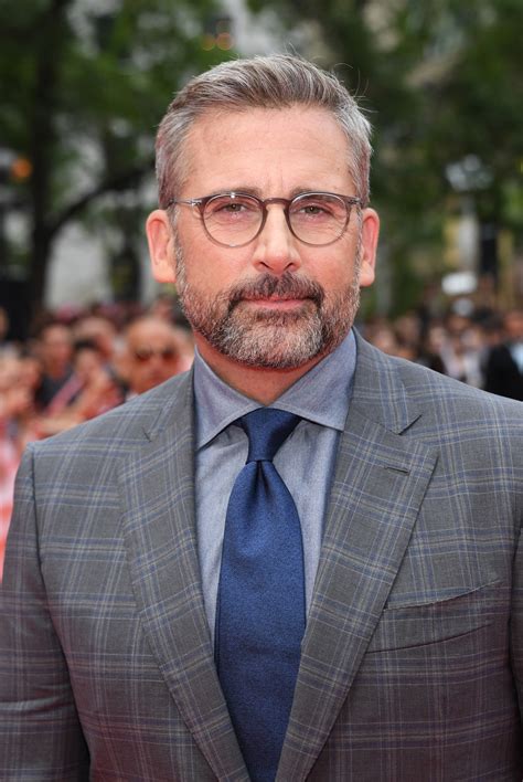 Carrell steve. Steven John "Steve" Carell (/kəˈrɛl/; born August 16, 1962) is an American actor, comedian, director, producer, writer, and voice artist. After a five-year stint on The Daily Show with Jon Stewart, Carell found greater fame in the late 2000s for playing Michael Scott on the American version of The Office. 