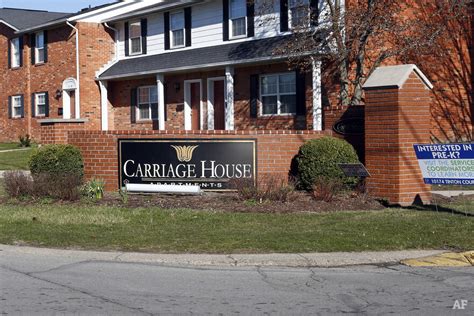 Carriage house east. Things To Know About Carriage house east. 
