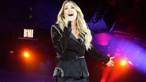 Carrie Underwood a headliner for this year's Windy City Smokeout