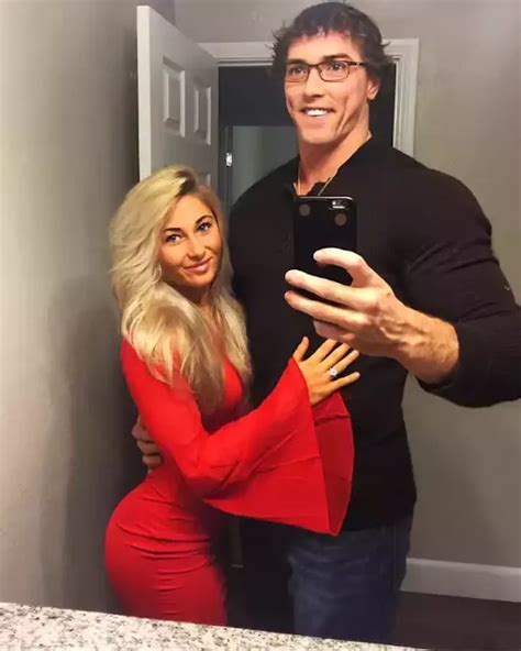 Carriejune anne ace divorce. Carriejune Anne Bowlby is a well-known Instagram Star who was born on February 7, 1996 in New Jersey. With an exceptional talent and skillset, Carriejune Anne ... Family Life of Carriejune Anne Bowlby. She married Steve Ace. They received divorced in 2019, and she later grew to become engaged once more in 2022. Carriejune Anne … 