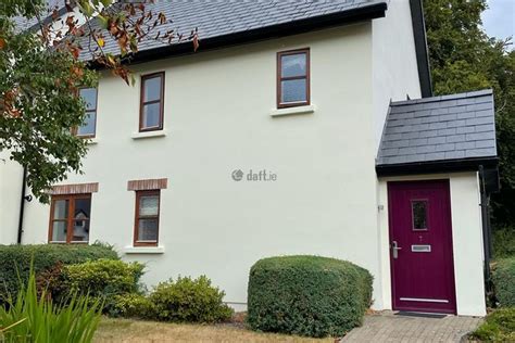 Carrigtwohill Holiday Rentals & Homes - County Cork, Ireland