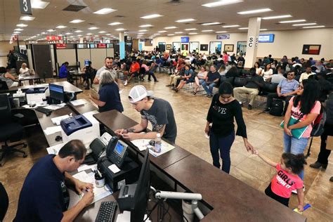 Aug 9, 2018 ... Since late last week when media reports of excessive wait times at Drivers' License Mega Centers (including Carrollton, Texas), .... 