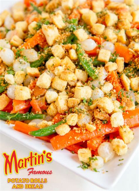 Carrots, Green Beans, and Pearl Onions with Seasoned Croutons