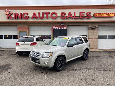 Cars for sale in detroit. New Cars, Trucks, and SUVs for Sale in Detroit, MI. 48226. Under 100,000 miles (27,986) Manual (159) Automatic (53,027) Front Wheel Drive (8,044) Rear Wheel Drive (1,741) ... Find New Cars for Sale by City in MI. New Cars For Sale in Ann Arbor. 53317 for sale. New Cars For Sale in Detroit. 53203 for sale. New Cars For Sale in Lansing. 
