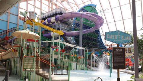 Cartwright water park. The Kartrite Resort & Indoor Waterpark is the newest and biggest waterpark in New York and is located in the town of Monticello. This is an all-suite resort where you … 