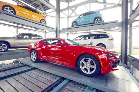 Carvana car prices. With declining used car prices, the value of Carvana’s inventory is dropping as you read this. If the current decline in used car prices continues, this will significantly cut Carvana’s profit ... 