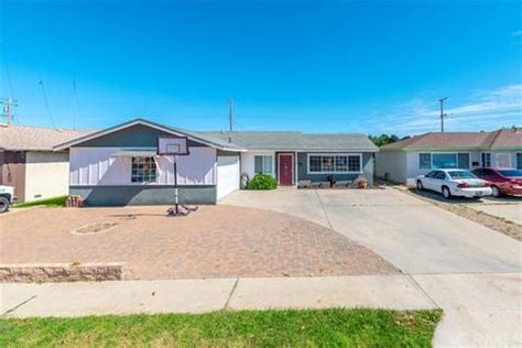 Casas de venta en lompoc ca. Zillow has 72 homes for sale in 93436. View listing photos, review sales history, and use our detailed real estate filters to find the perfect place. 