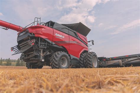 Case ih af10 combine problems.  It Case IH AF11 is a AF Series Combine Harvester wit...