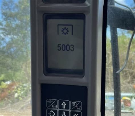 Case tractor fault codes list.  ENG 143 Oil Pressure level has fallen below th...