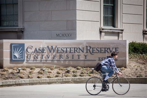 Early Decision is a contract between you and the university: If Case Western Reserve accepts you, you agree to withdraw all other college applications and enroll at CWRU. Pre-Professional Scholars Program: Be considered for conditional admission to Case Western Reserve University School of Medicine or School of Dental Medicine—before you even ...