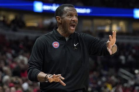 Casey steps down as Pistons coach after last game of season